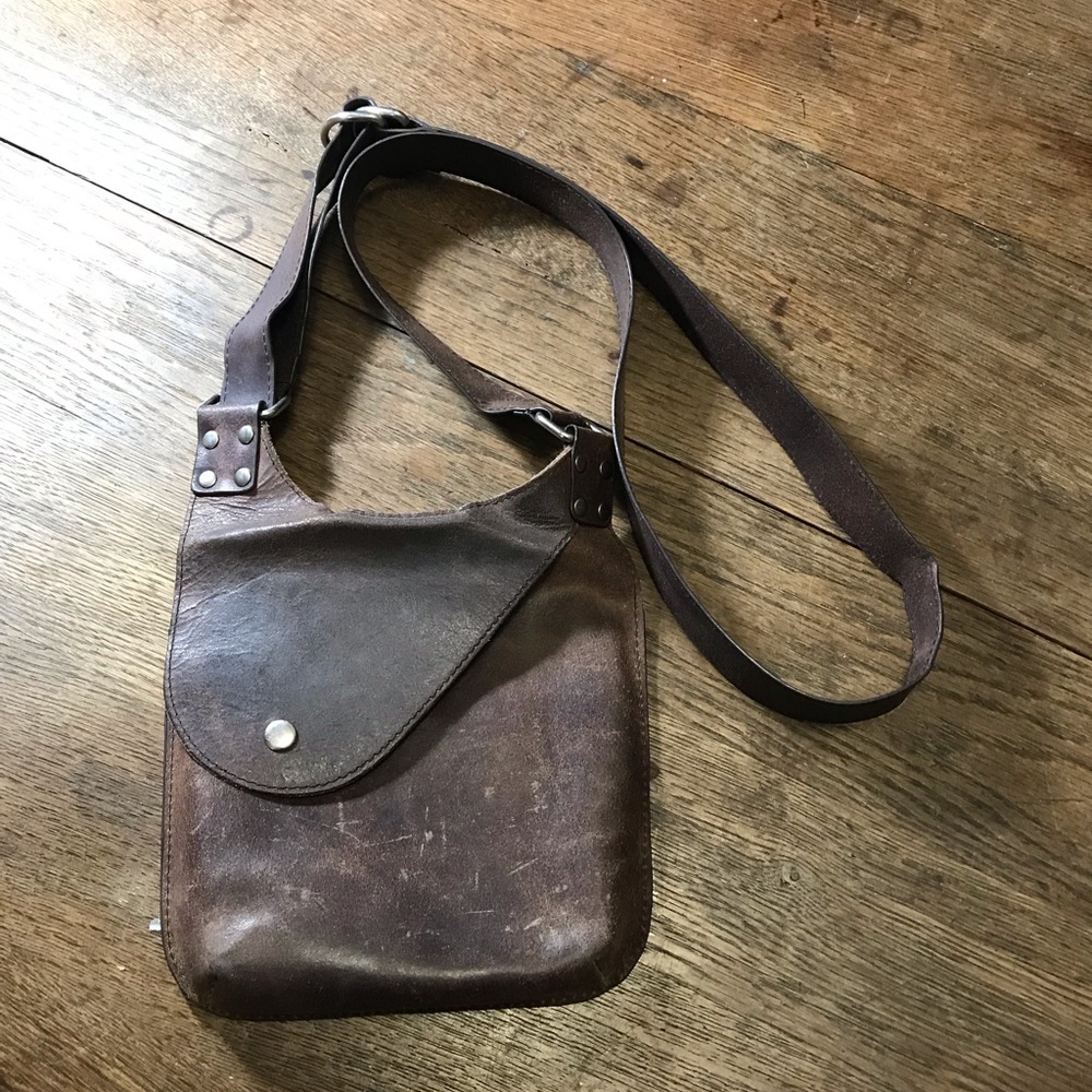 Leather Crossbody Renissance style Pouch Bag w Snap Closures